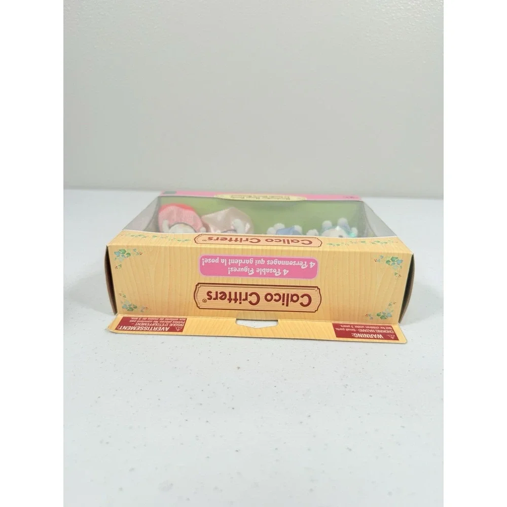 Sylvanian Families Calico Critters  Marshmallow Mouse Family And Triplets New